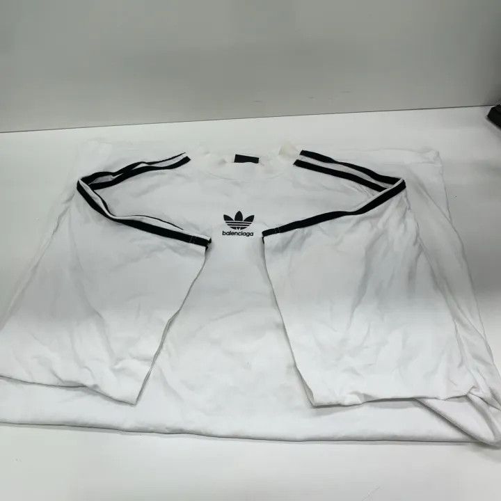 Balenciaga Balenciaga x Adidas Logo Print Short Sleeve T-Shirt Size US M / EU 48-50 / 2 - 8 Thumbnail