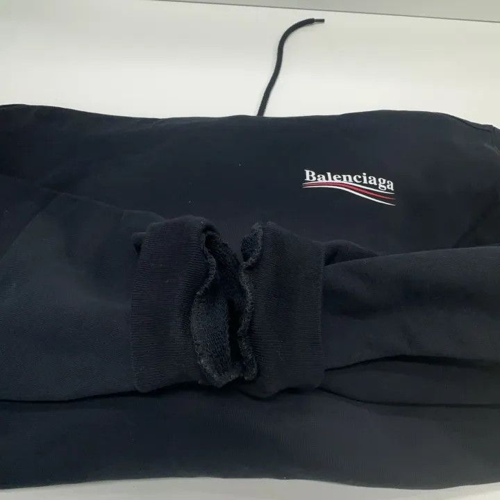 Balenciaga Balenciaga Logo Print Hoodie for Men and Women Size US S / EU 44-46 / 1 - 12 Thumbnail