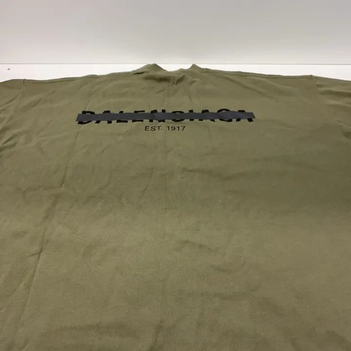 Balenciaga Balenciaga Logo T-Shirt in Military Green Size US M / EU 48-50 / 2 - 7 Thumbnail