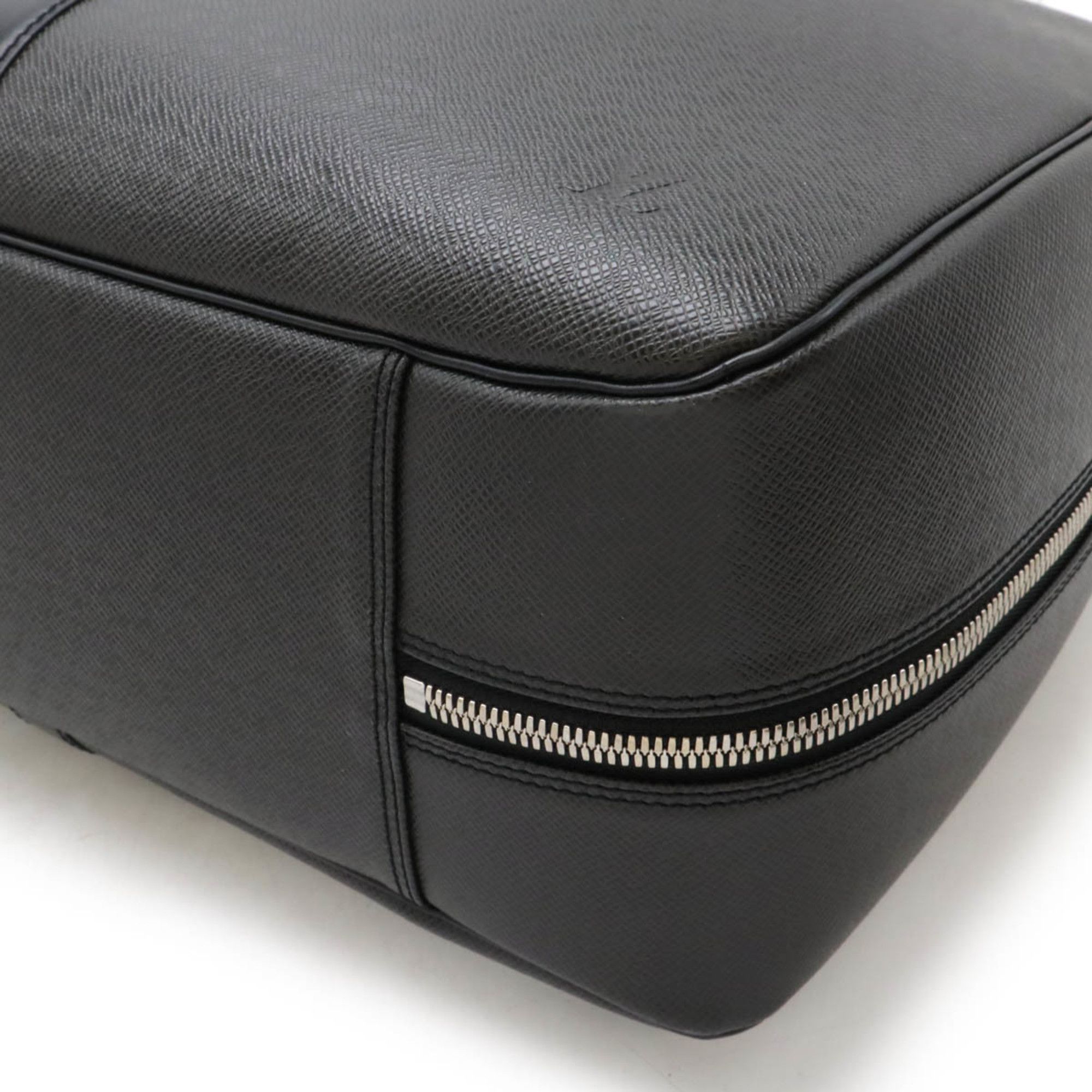 Louis Vuitton Louis Vuitton Helanga travel Size ONE SIZE - 5 Thumbnail