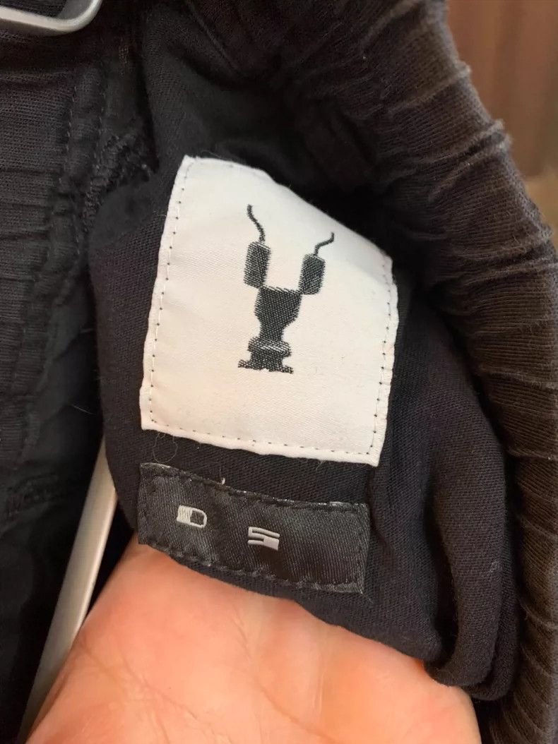Rick Owens rick owens black shorts with tags-dmc Size US 26 / EU 42 - 7 Thumbnail