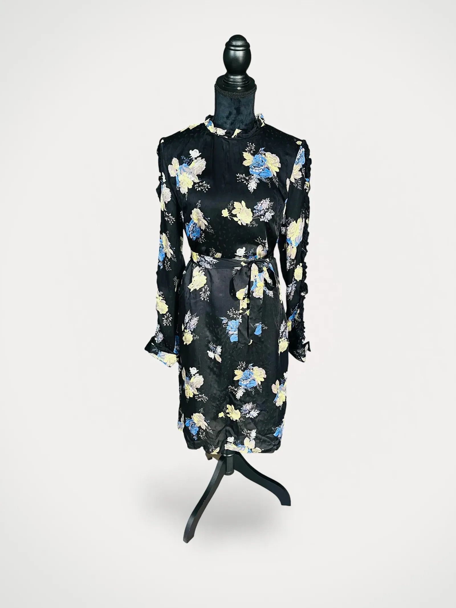 Gestuz Gestuz Aia Dress Size S / US 4 / IT 40 - 2 Thumbnail