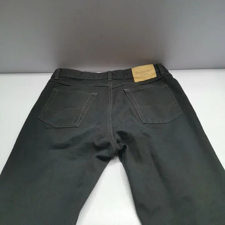 Balenciaga Balenciaga FW22 High Waist Straight Leg Jeans Size US 30 / EU 46 - 12 Thumbnail