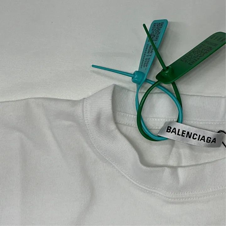 Balenciaga Balenciaga Stylish Crew Neck Short Sleeve T-Shirt Size US XS / EU 42 / 0 - 3 Thumbnail