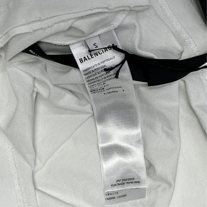 Balenciaga Balenciaga White Graphic Short Sleeve T-Shirt Size US S / EU 44-46 / 1 - 4 Thumbnail