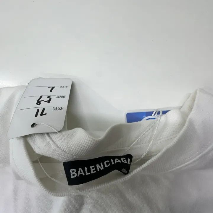 Balenciaga Balenciaga Crew Neck White Short Sleeve T-Shirt Size US L / EU 52-54 / 3 - 6 Thumbnail