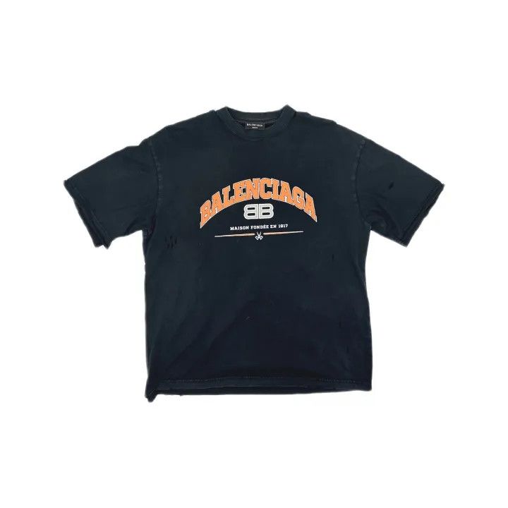 Balenciaga Balenciaga SS22 Maison Distressed Logo T-Shirt Size US M / EU 48-50 / 2 - 2 Thumbnail