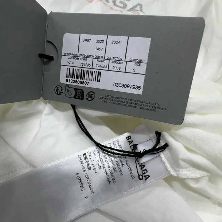Balenciaga Balenciaga FW23 Distressed Logo T-Shirt Size US S / EU 44-46 / 1 - 4 Thumbnail