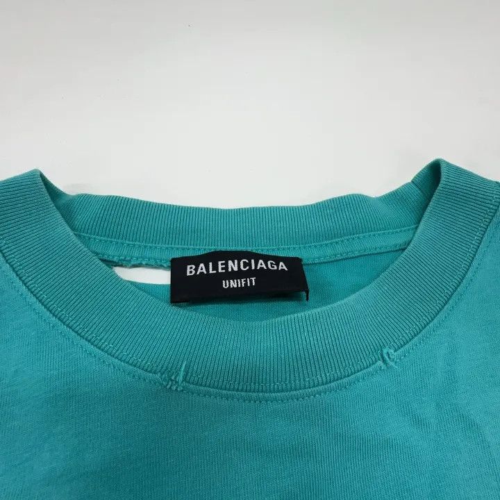 Balenciaga Balenciaga Distressed Graphic T-Shirt in Turquoise Size US XS / EU 42 / 0 - 4 Thumbnail