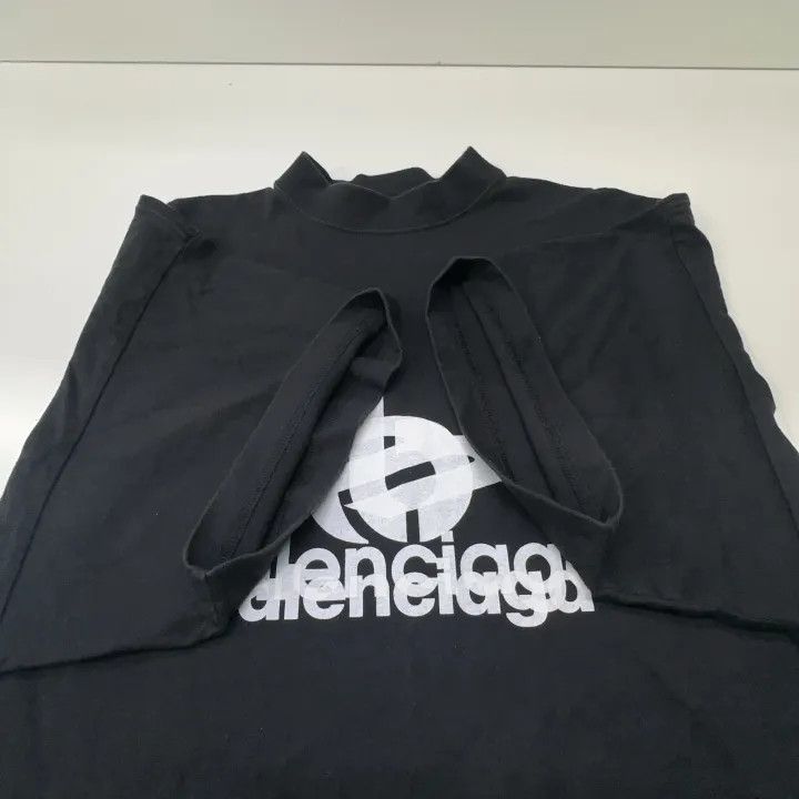 Balenciaga Balenciaga SS23 Letter Print Short Sleeve T-Shirt Size US L / EU 52-54 / 3 - 8 Thumbnail