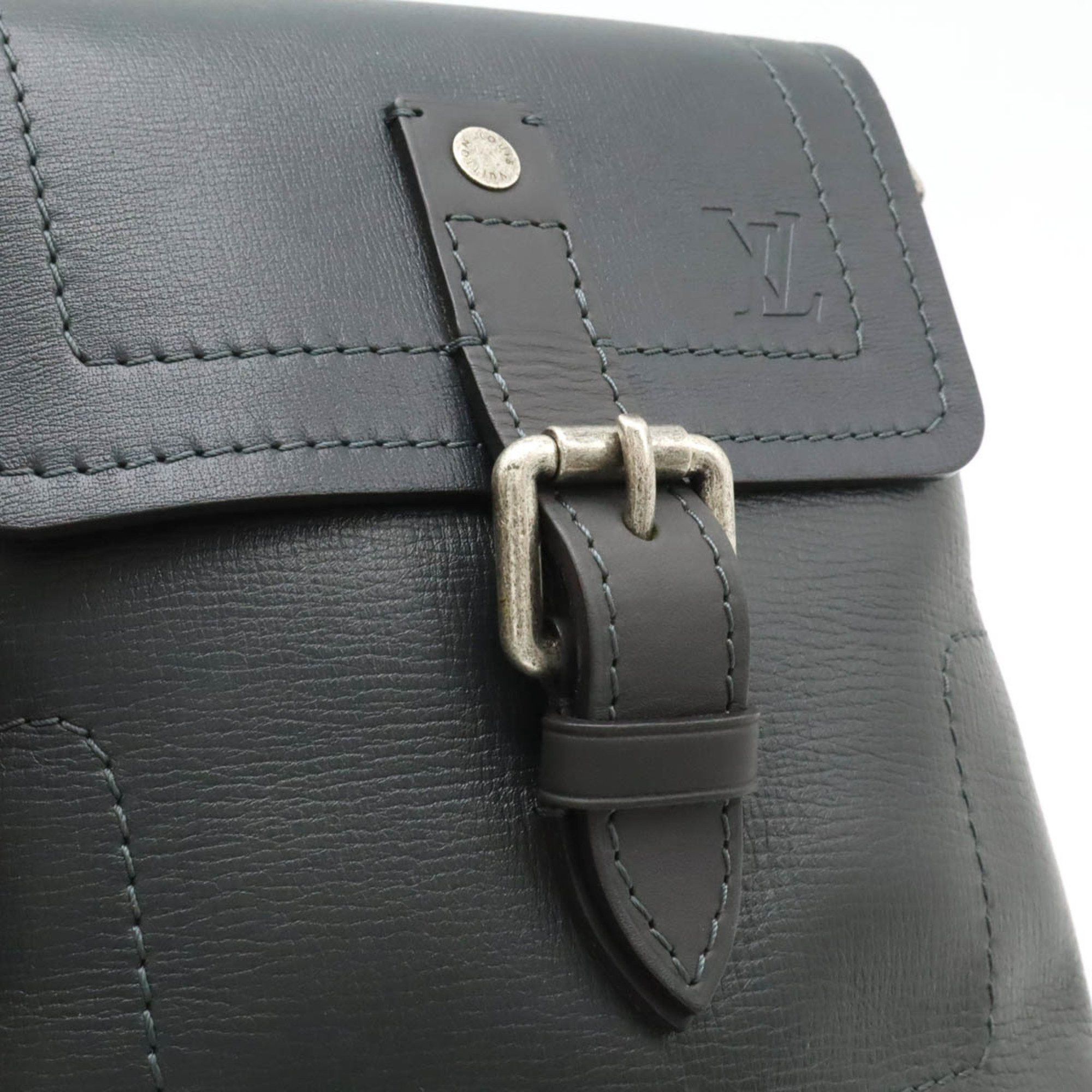 Louis Vuitton Louis Vuitton Utah shoulder Size ONE SIZE - 7 Thumbnail
