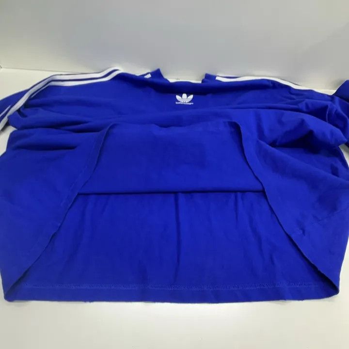 Balenciaga Balenciaga x Adidas Blue Long Sleeve T-Shirt Size US L / EU 52-54 / 3 - 9 Thumbnail