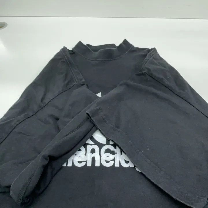 Balenciaga Balenciaga SS23 Letter Print Shoulder T-Shirt Size US L / EU 52-54 / 3 - 9 Thumbnail