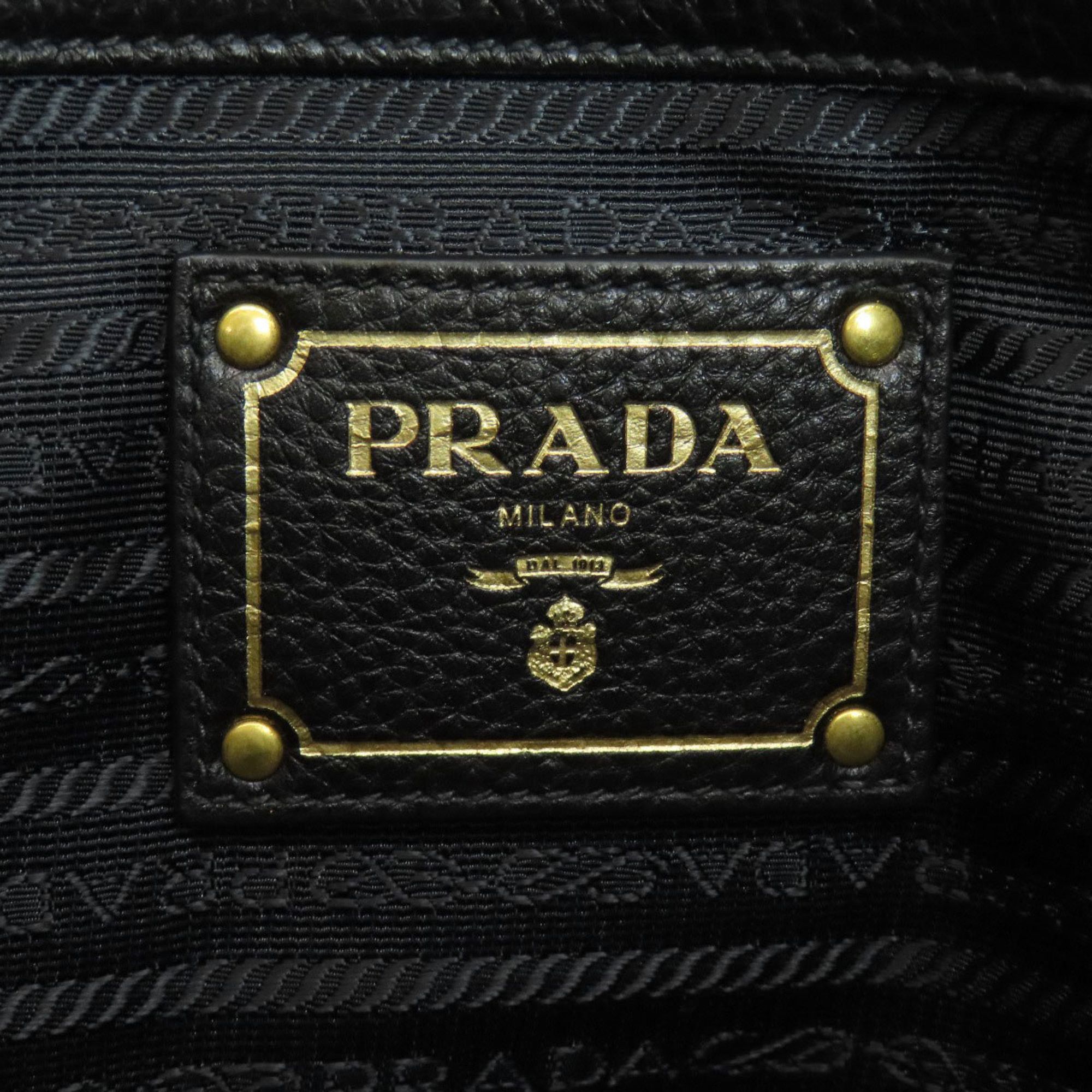 Prada Prada Vitello handbag Size ONE SIZE - 7 Thumbnail