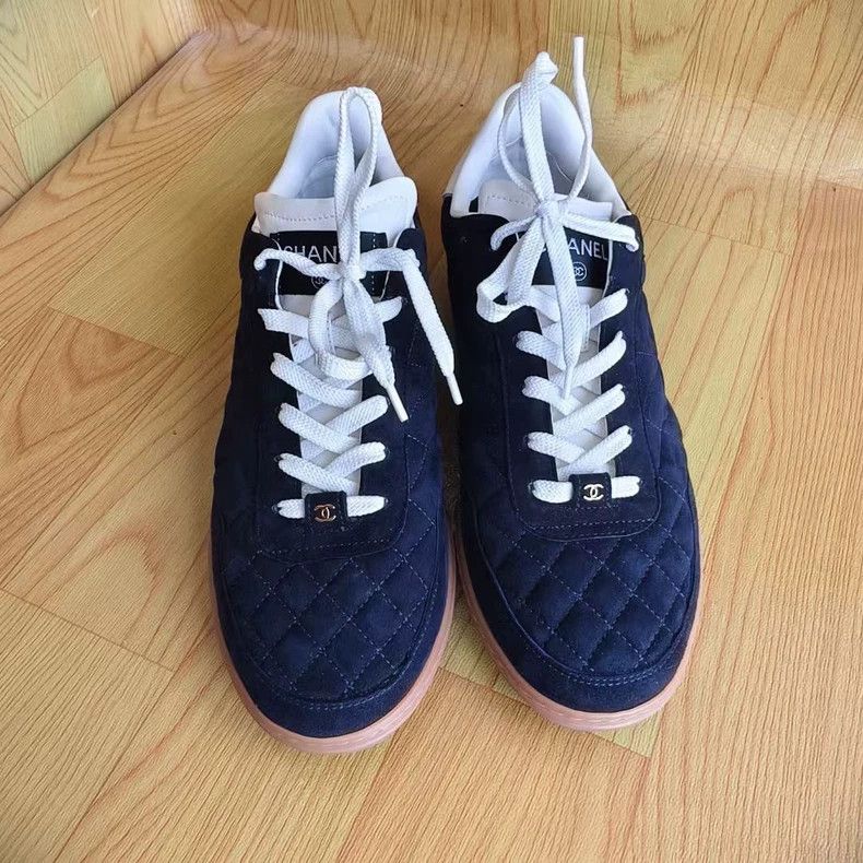 Chanel Chanel Suede Sneakers in Navy Blue Size US 8 / EU 41 - 2 Thumbnail