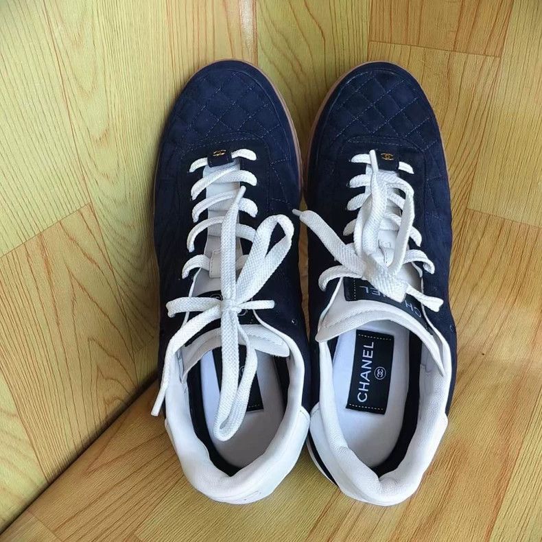 Chanel Chanel Suede Sneakers in Navy Blue Size US 8 / EU 41 - 7 Thumbnail