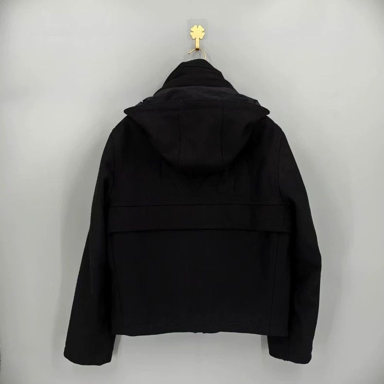 Louis Vuitton louis vuitton embossed logo black jacket Size US M / EU 48-50 / 2 - 2 Thumbnail