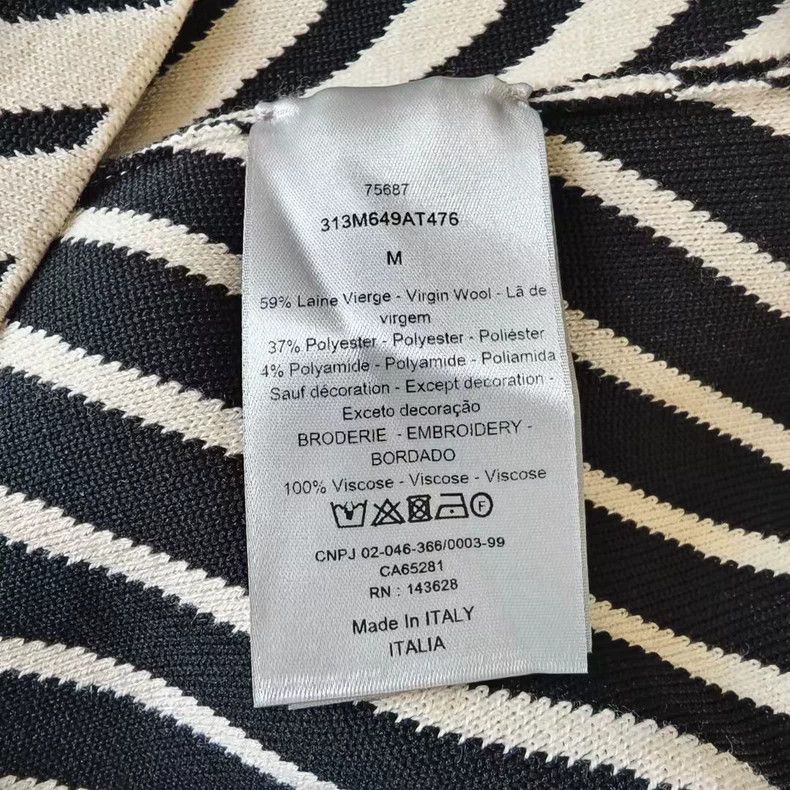 Dior dior logo print high-neck knit pullover Size US M / EU 48-50 / 2 - 4 Thumbnail