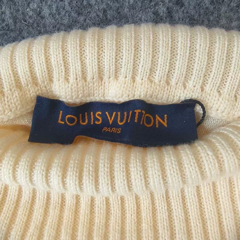 Louis Vuitton louis vuitton x nigo white high-neck sweater Size US L / EU 52-54 / 3 - 3 Thumbnail