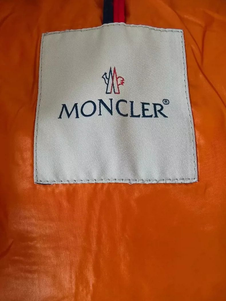 Moncler moncler orange shiny puffer jacket Size US S / EU 44-46 / 1 - 3 Thumbnail