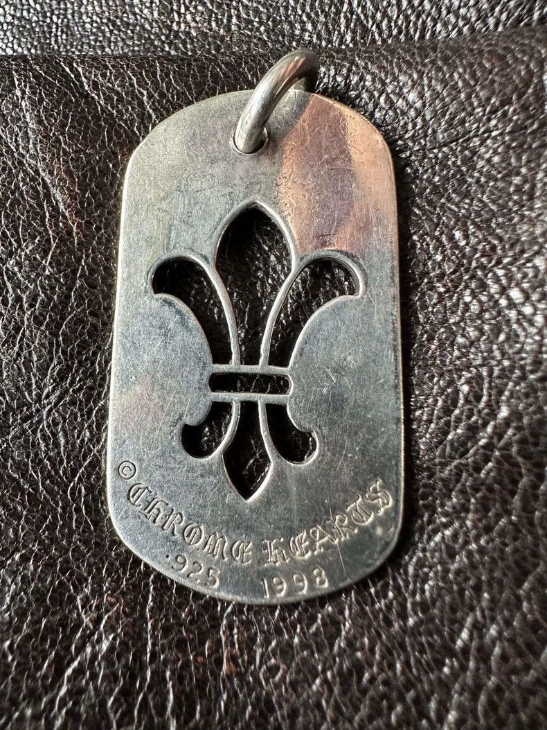 Chrome Hearts chrome hearts large hollow fleur de lis tag Size ONE SIZE - 2 Thumbnail