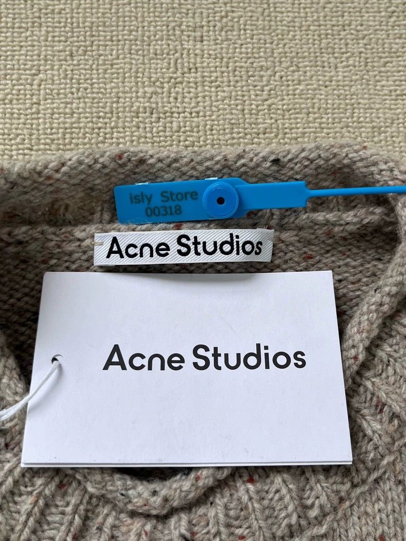 Acne Studios cat pattern crew neck sweater for men and women Size US S / EU 44-46 / 1 - 5 Thumbnail