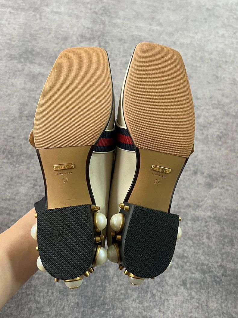 Gucci gucci pearl-embellished high heel shoes Size US 7 / EU 40 - 9 Thumbnail