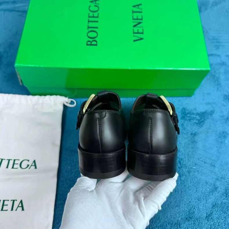 Bottega Veneta black leather casual buckle single shoes Size US 5 / EU 37 - 4 Thumbnail