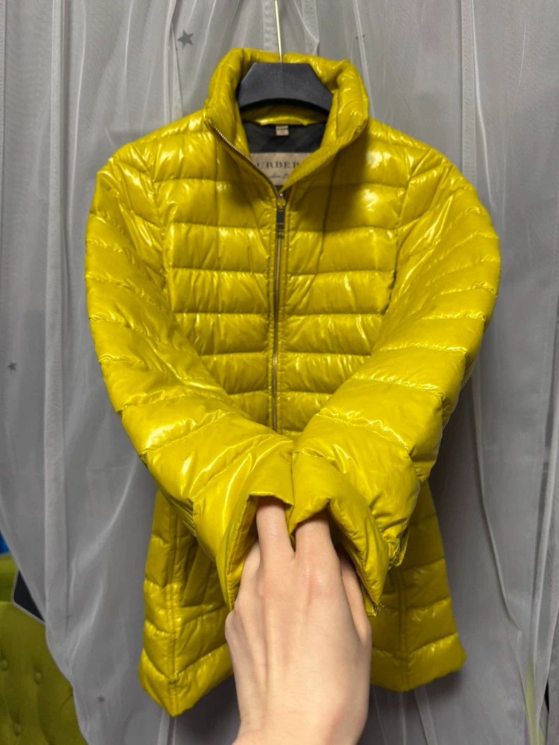 Burberry Burberry Lightweight Yellow Long Zip-Up Jacket Size US XS / EU 42 / 0 - 3 Thumbnail