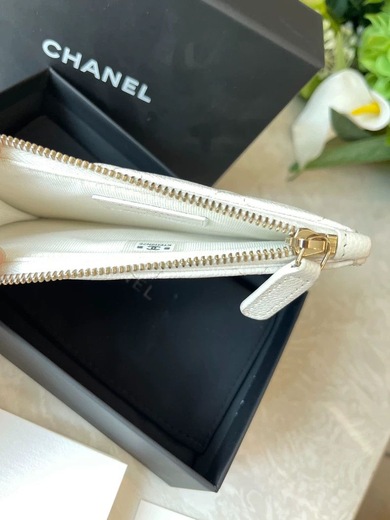 Chanel chanel white caviar leather card wallet Size ONE SIZE - 5 Thumbnail