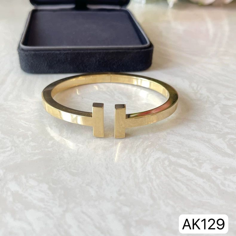 Tiffany & Co. tiffany 18k gold t-shaped open bracelet Size ONE SIZE - 8 Thumbnail