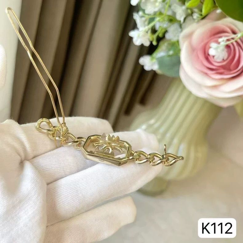 Chanel chanel double c lock bone hairpin Size ONE SIZE - 7 Thumbnail