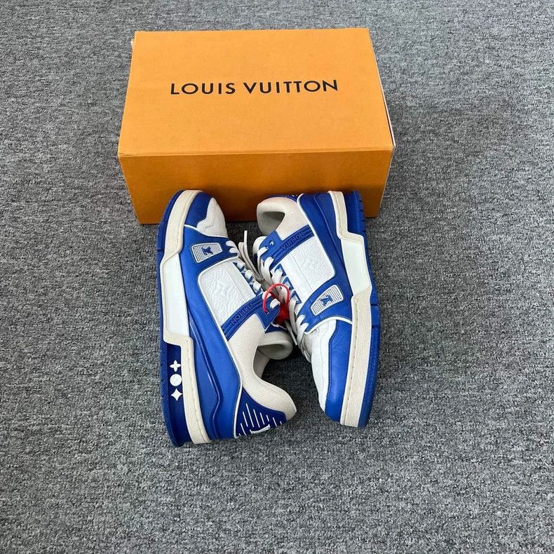 Louis Vuitton louis vuitton blue and white trainer shoes Size US 8.5 / EU 41-42 - 4 Thumbnail