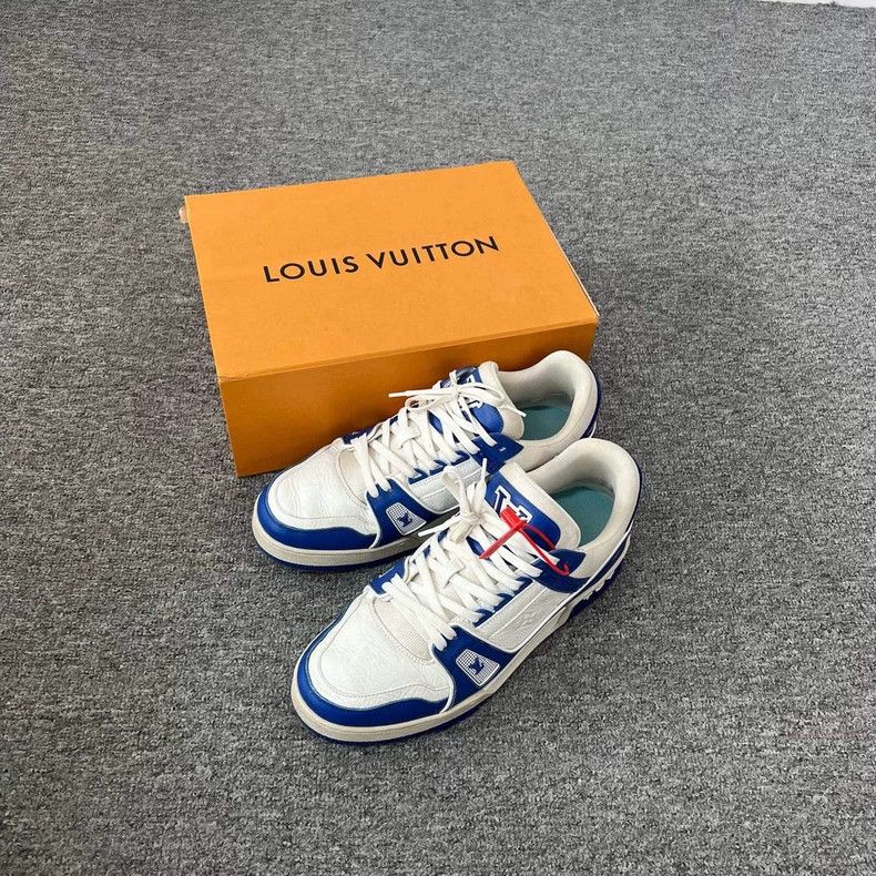 Louis Vuitton louis vuitton blue and white trainer shoes Size US 8.5 / EU 41-42 - 2 Thumbnail