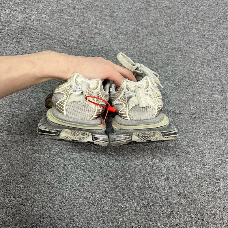 Balenciaga balenciaga muddy dye 3xl dad shoes Size US 9 / EU 42 - 5 Thumbnail