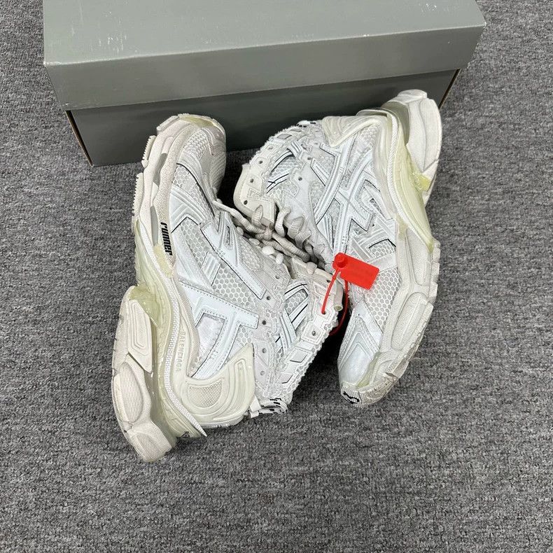 Balenciaga balenciaga high-top runner dad shoes Size US 10 / EU 43 - 3 Thumbnail