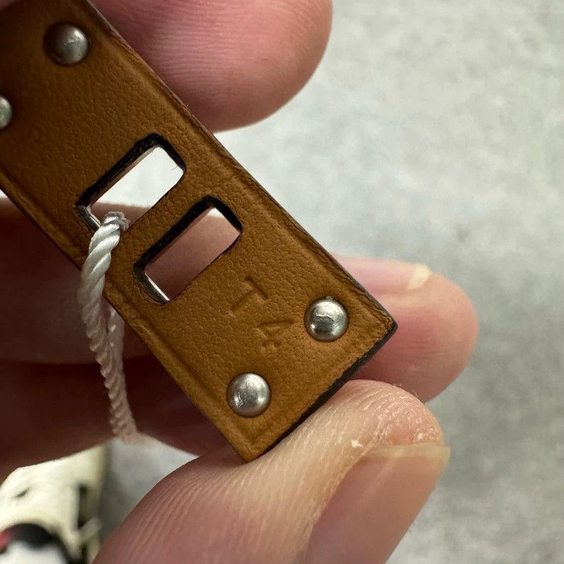 Hermes hermes leather studded bracelet with silver accents Size ONE SIZE - 7 Thumbnail