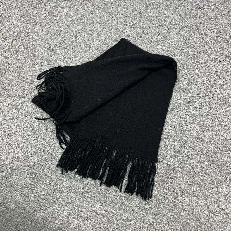 Chanel chanel black cashmere scarf with logo Size ONE SIZE - 2 Thumbnail