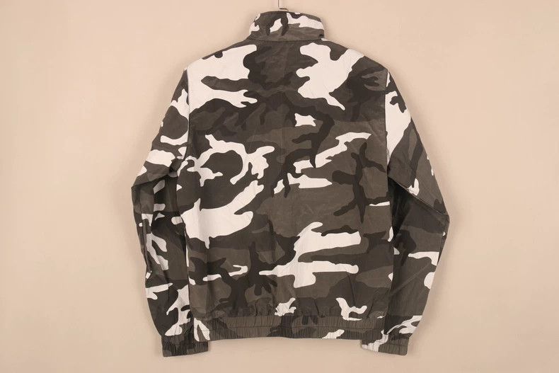 Stone Island supreme x stone island camo jacket Size US S / EU 44-46 / 1 - 3 Thumbnail