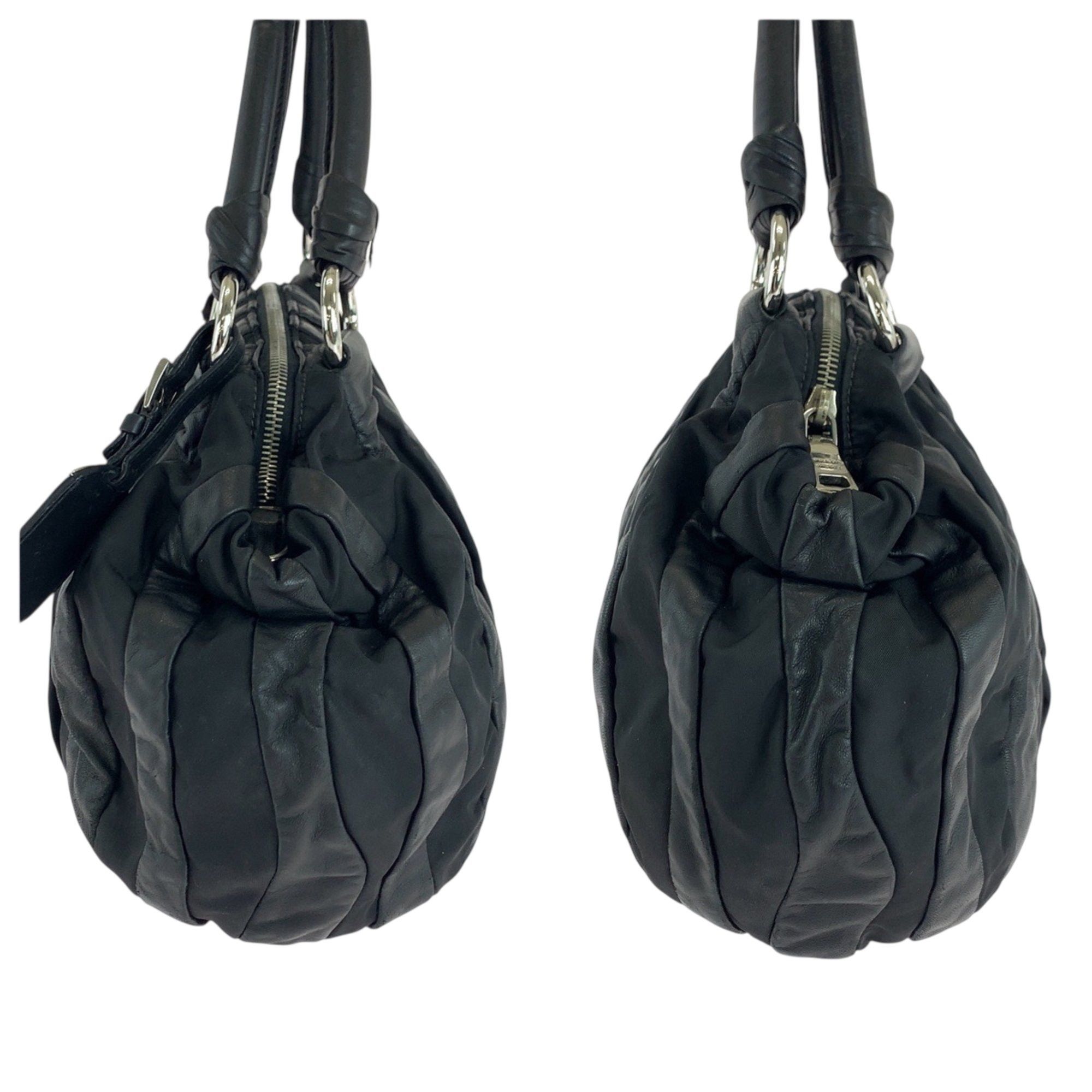 Prada Prada Nappa gauffré shoulder Size ONE SIZE - 3 Thumbnail