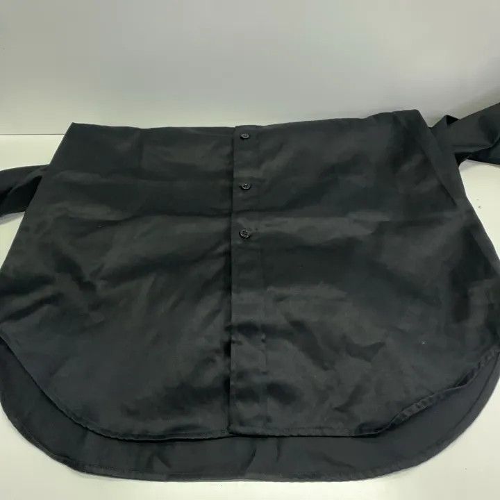 Balenciaga Balenciaga Fitness Muscle Shirt in Black Size US S / EU 44-46 / 1 - 7 Thumbnail