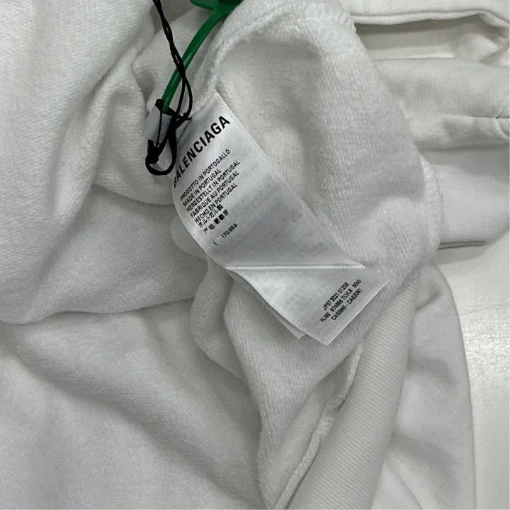 Balenciaga Balenciaga Paris City Series Hoodie for Men Size US L / EU 52-54 / 3 - 4 Thumbnail