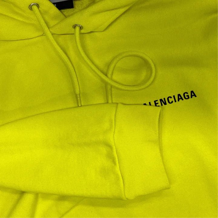 Balenciaga Balenciaga SS21 Logo Drawstring Hoodie in Yellow Size US S / EU 44-46 / 1 - 8 Thumbnail