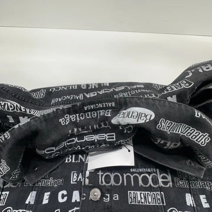 Balenciaga Balenciaga Black and White Graphic Jacket Size US M / EU 48-50 / 2 - 6 Thumbnail