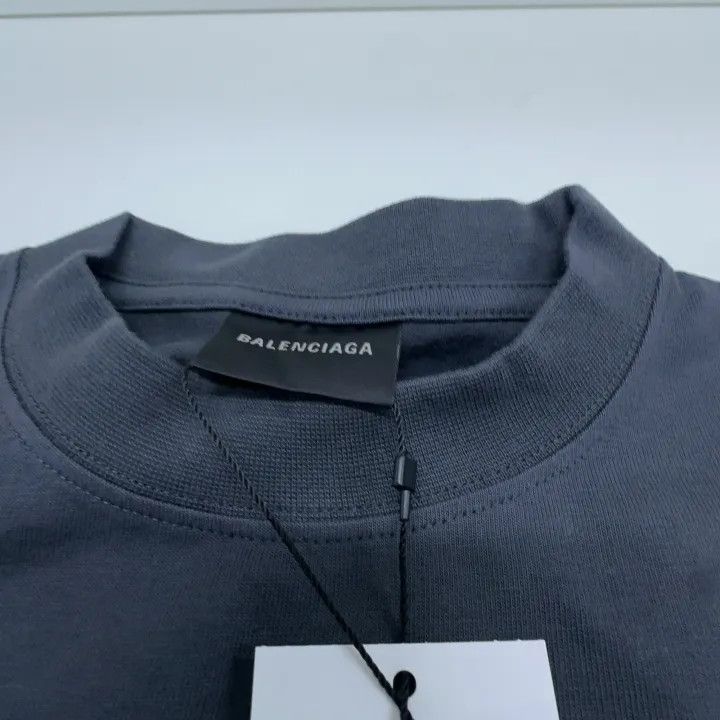 Balenciaga Balenciaga SS22 Gray Embroidered T-shirt for Men Size US XXS / EU 40 - 4 Thumbnail