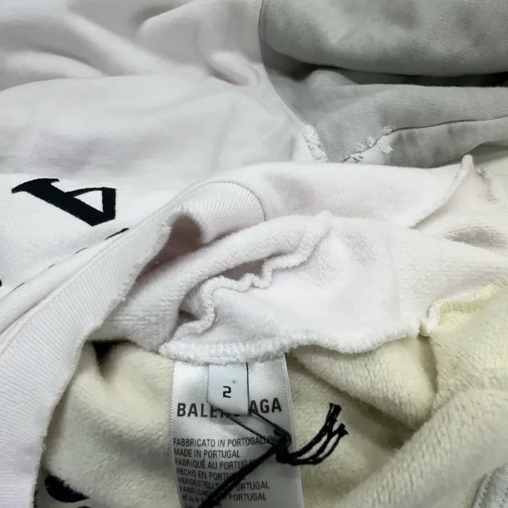Balenciaga Balenciaga FW22 Printed Hooded Sweatshirt Size US M / EU 48-50 / 2 - 4 Thumbnail