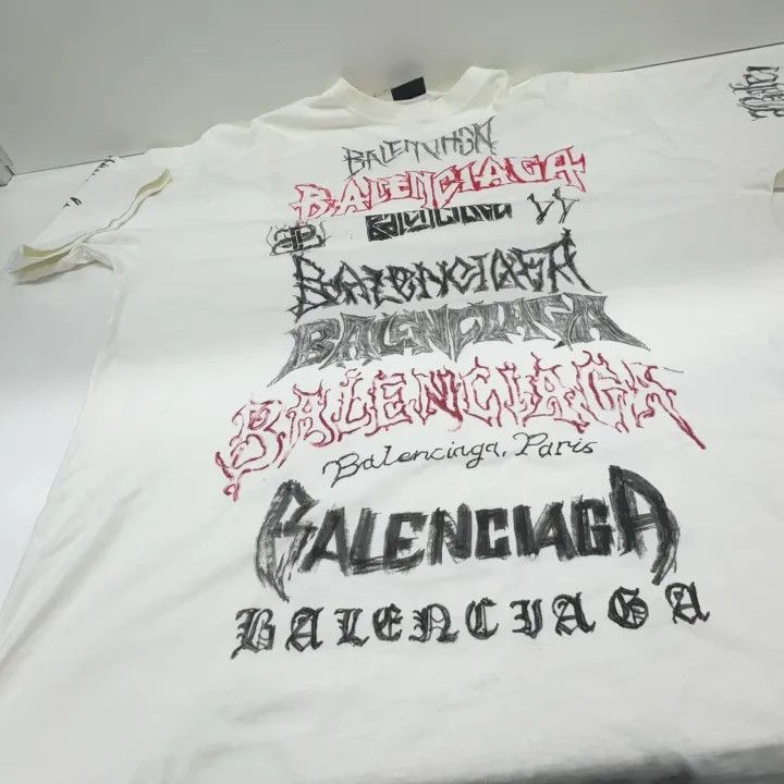 Balenciaga Balenciaga SS24 New Year Logo Print T-Shirt Size US L / EU 52-54 / 3 - 8 Thumbnail