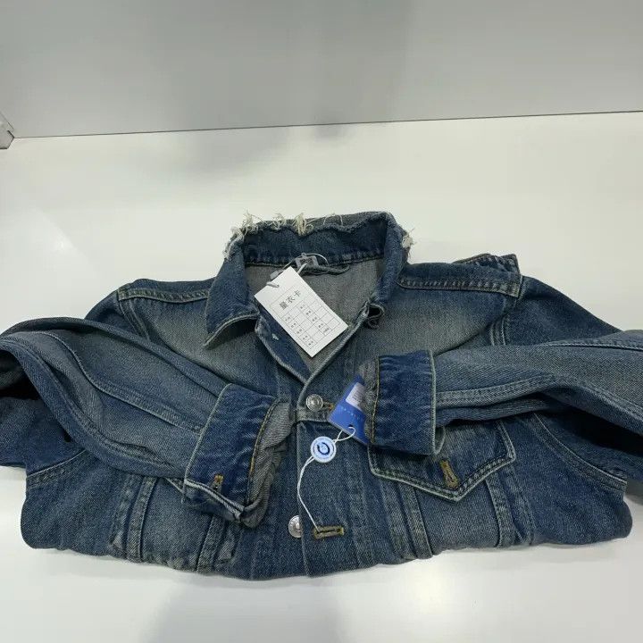 Balenciaga Balenciaga Blue Long Sleeve Denim Jacket Size US L / EU 52-54 / 3 - 10 Thumbnail