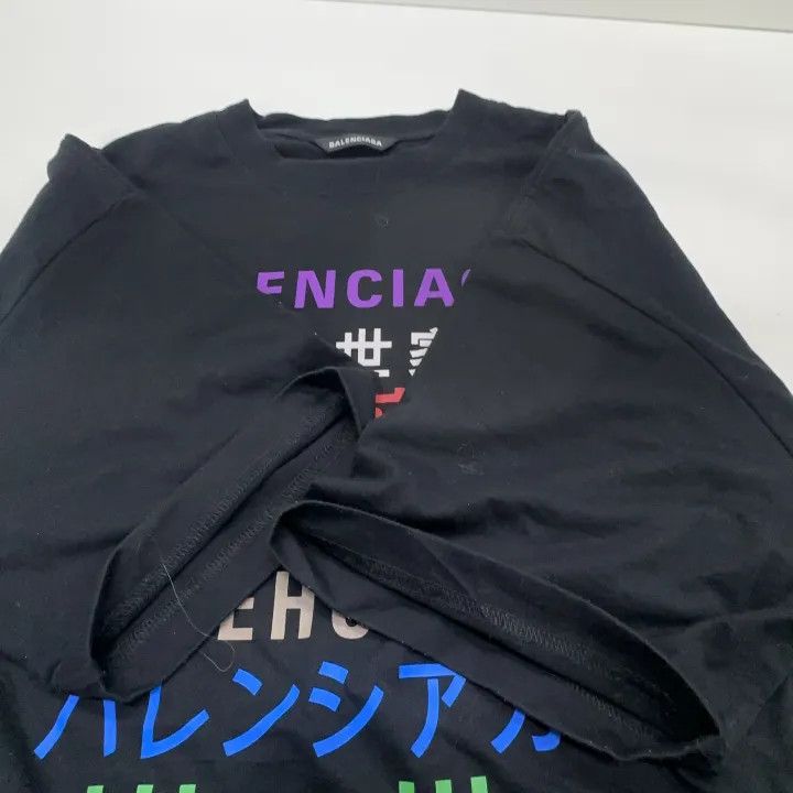 Balenciaga Balenciaga Multilingual Print Short Sleeve T-Shirt Size US M / EU 48-50 / 2 - 8 Thumbnail