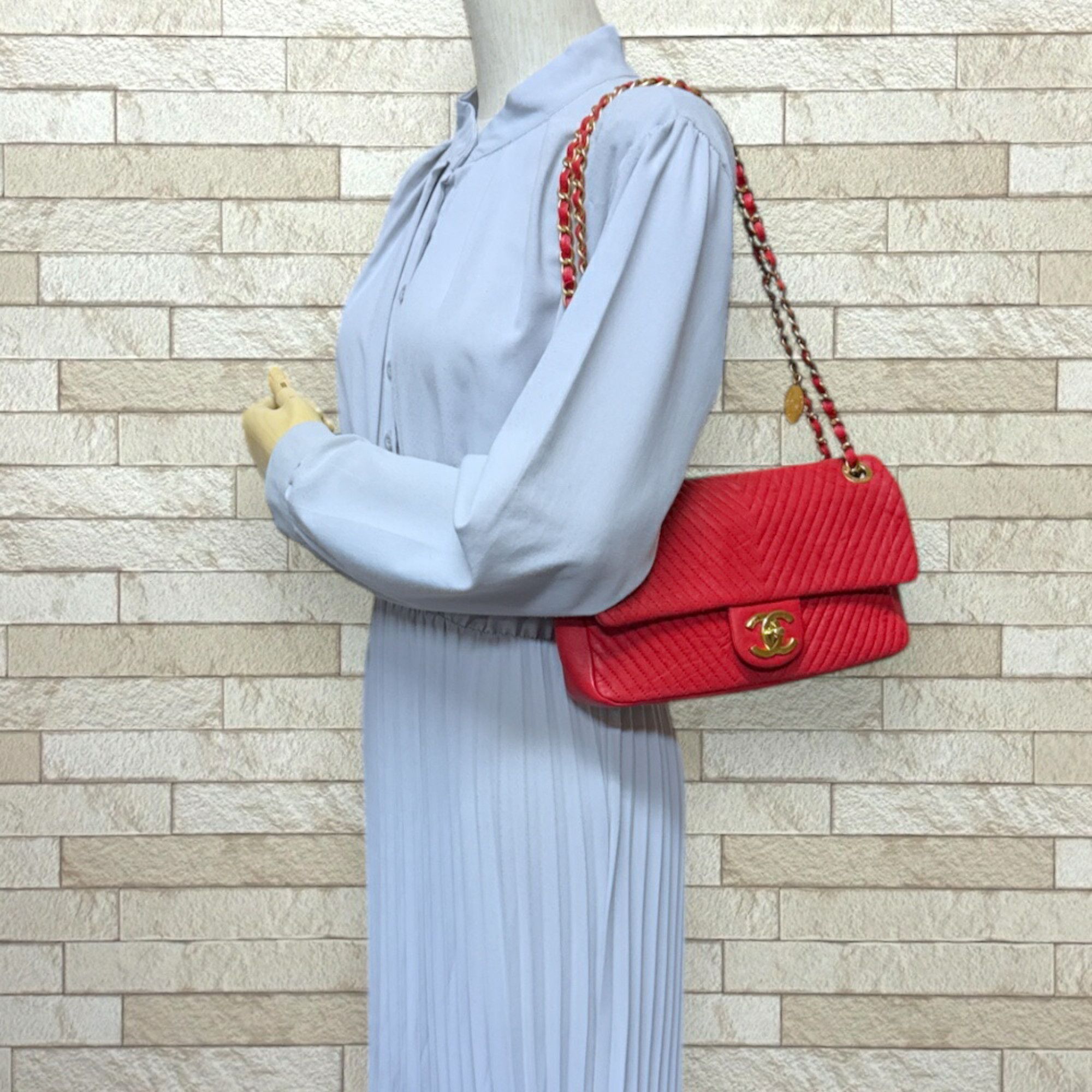 Chanel Chanel V-Stich shoulder Size ONE SIZE - 10 Thumbnail